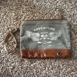 Adventure begins Myra bag